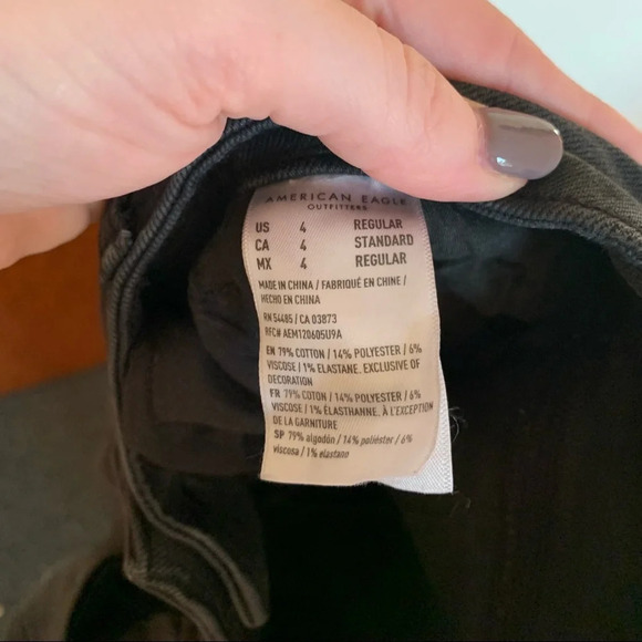 American Eagle Stretch Jeans - Picture 3 of 6